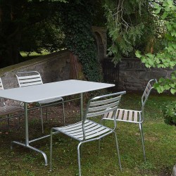 rigi_table_140x80_mood1_thumb